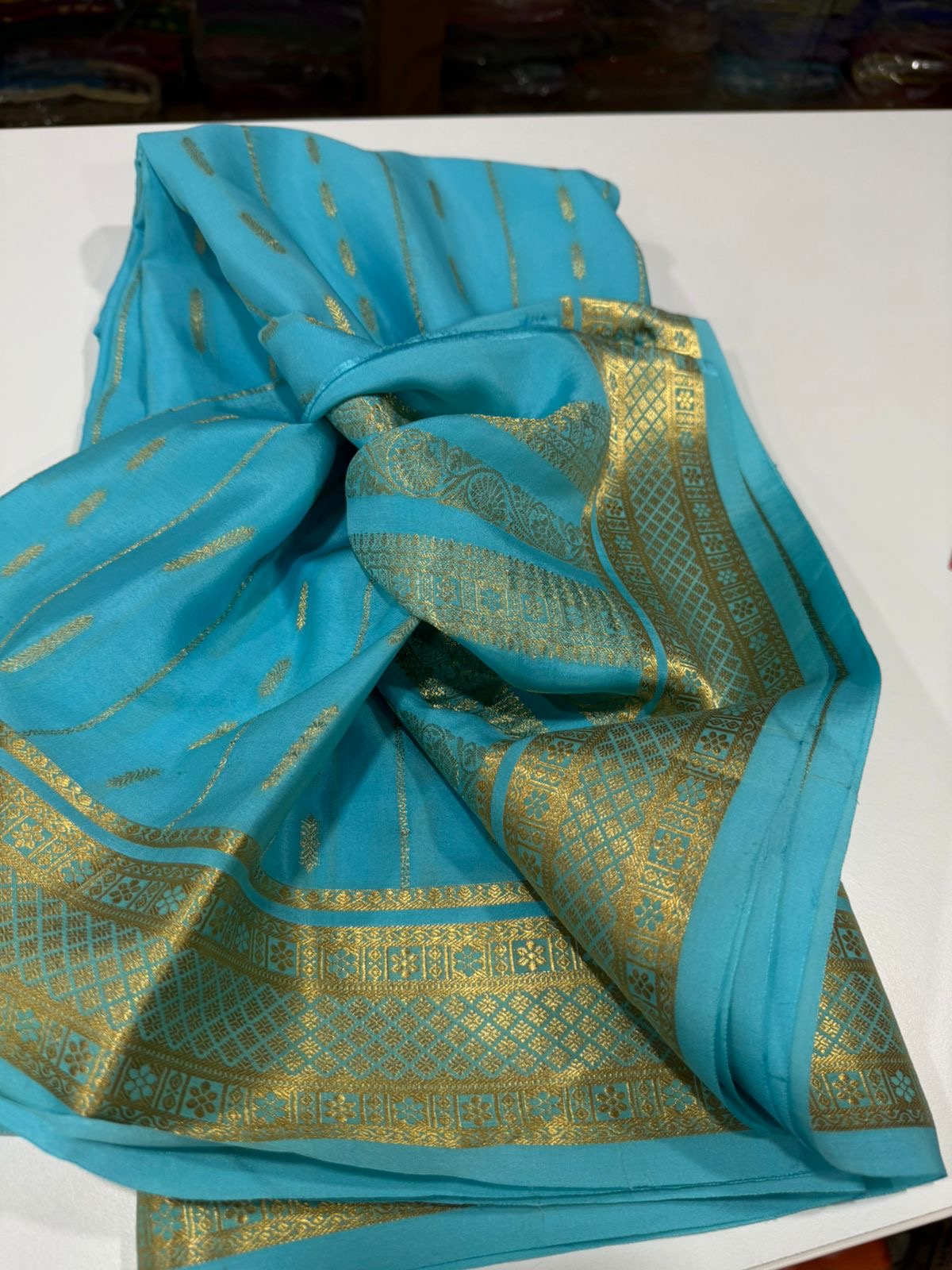 ๐All over saree zari consumption with beautiful color combination ๐