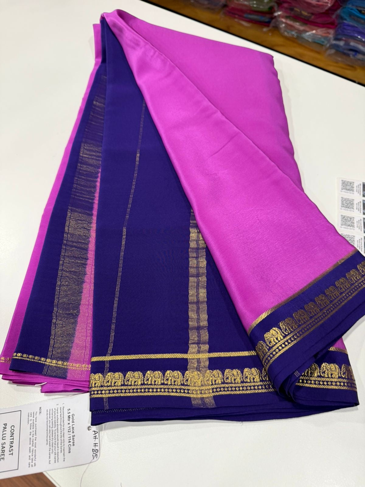 Pure Zari elephant contrast border
