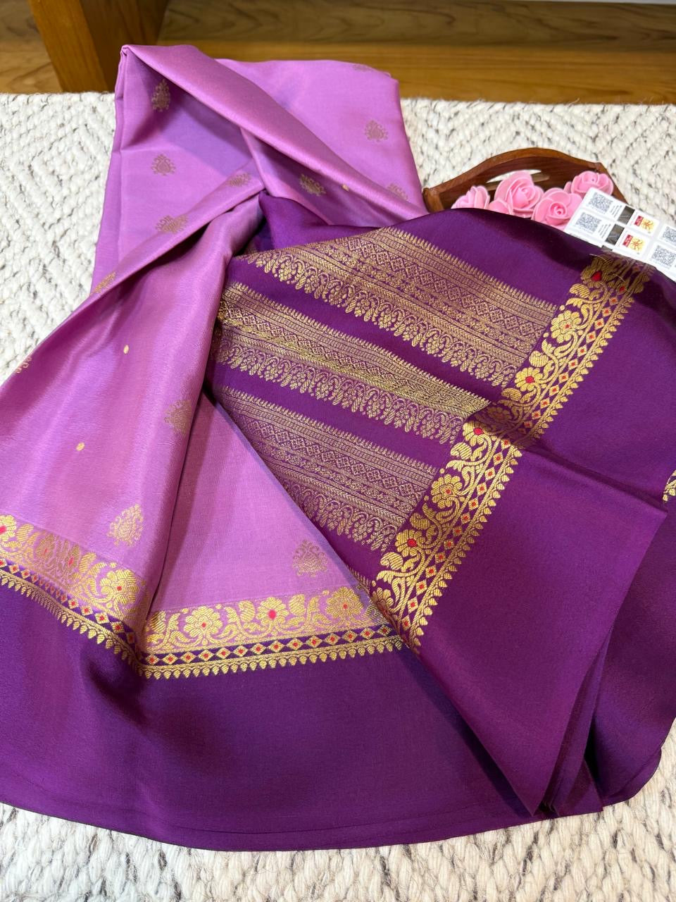 Mysore silk sarees Butta pattern