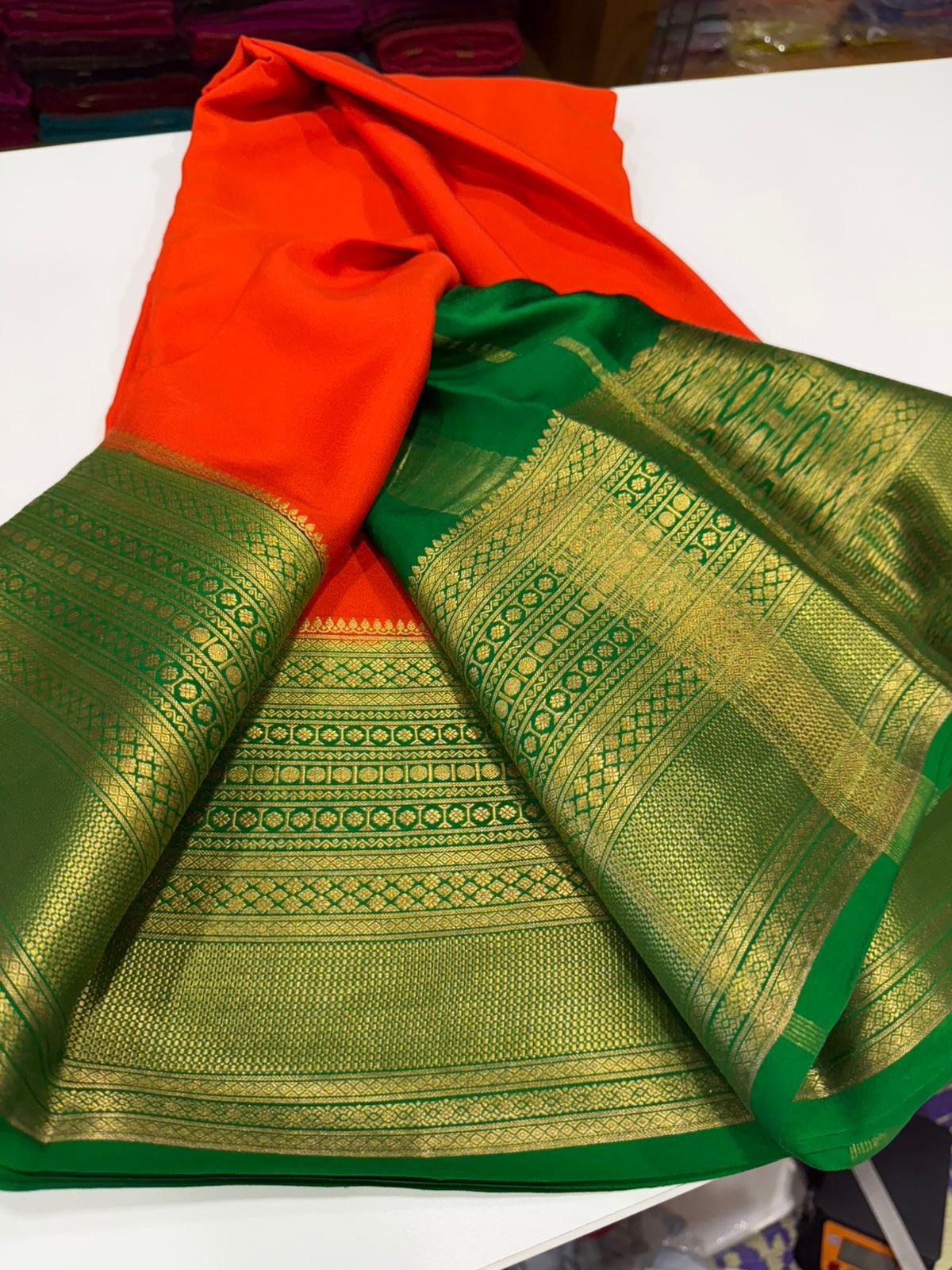 Traditional border with all exclusive pattern