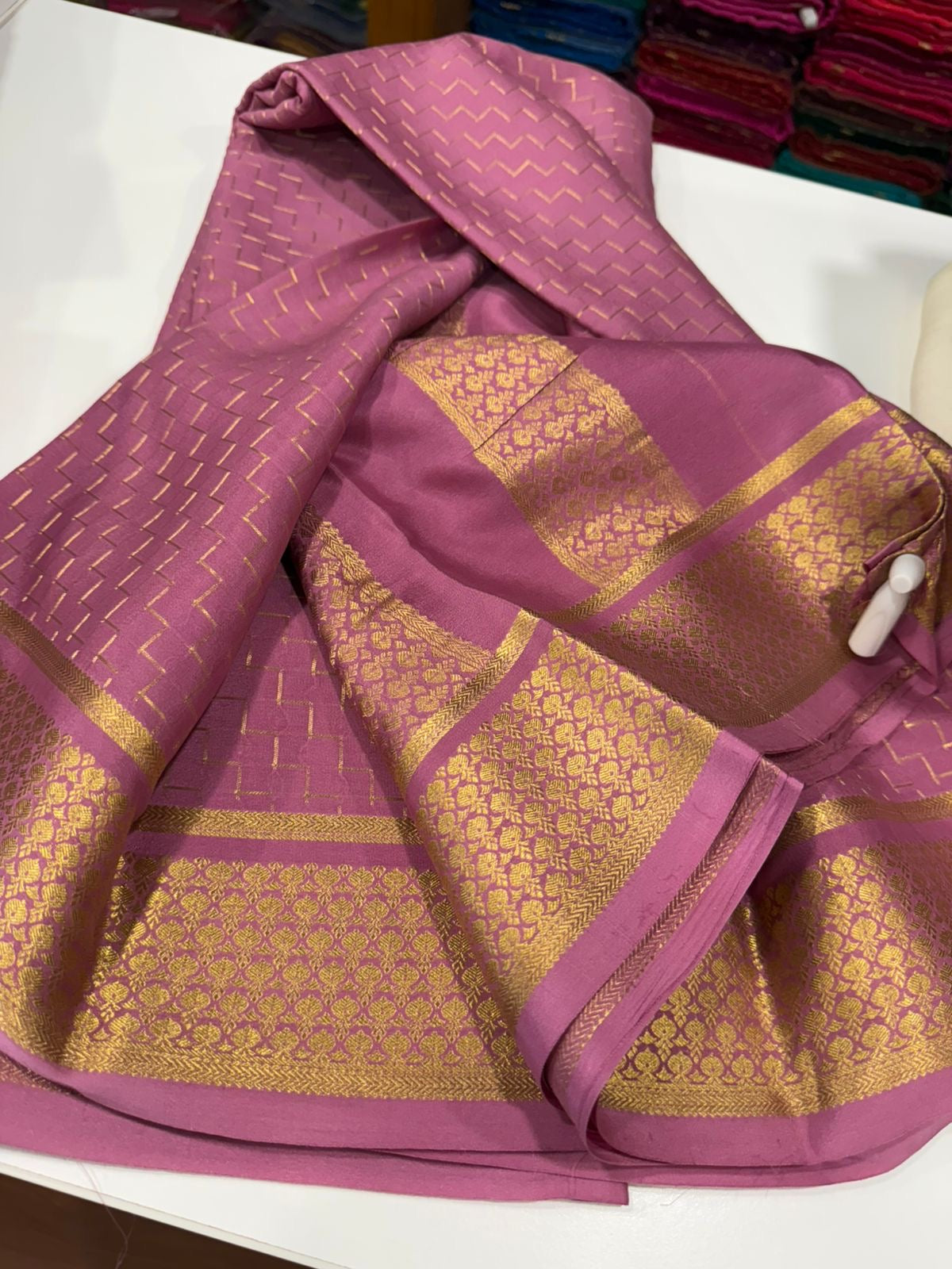 All over Zari consumption pattern with rich Pallu