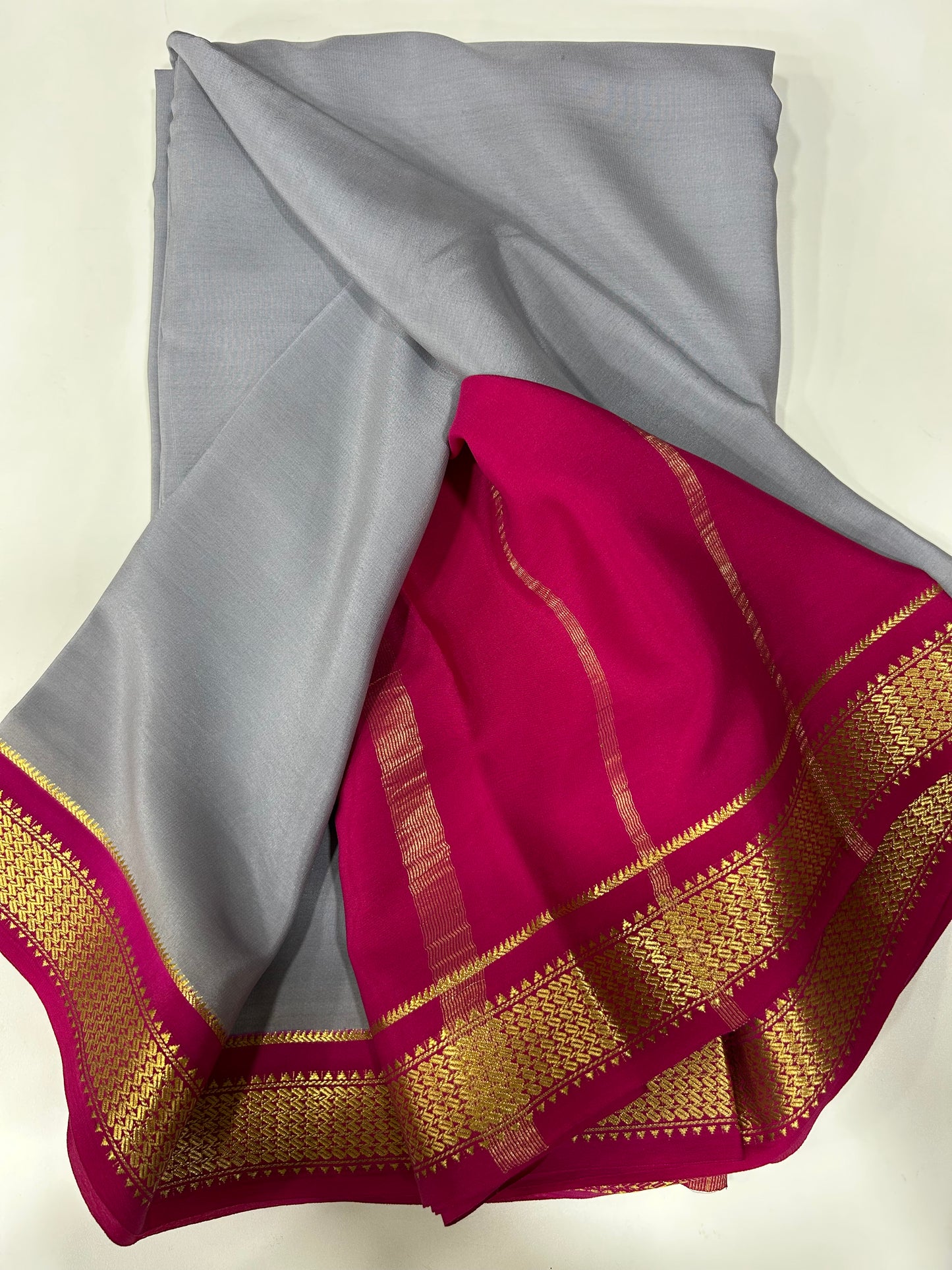 Contrast Mysore silk
