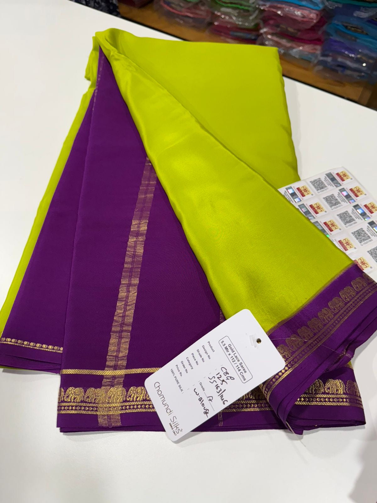 Pure Zari elephant contrast border