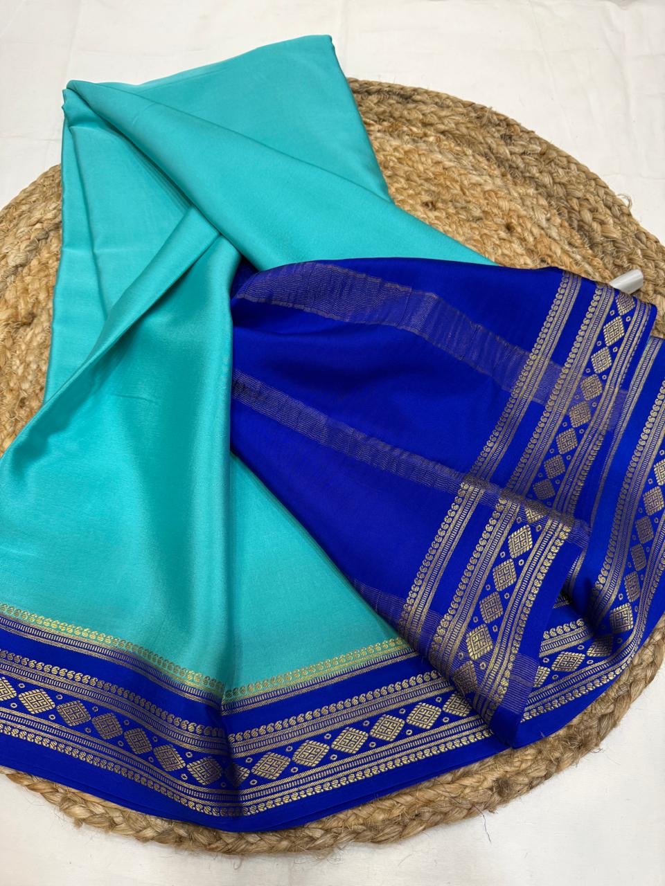 Mysore silk sarees contrast pattern