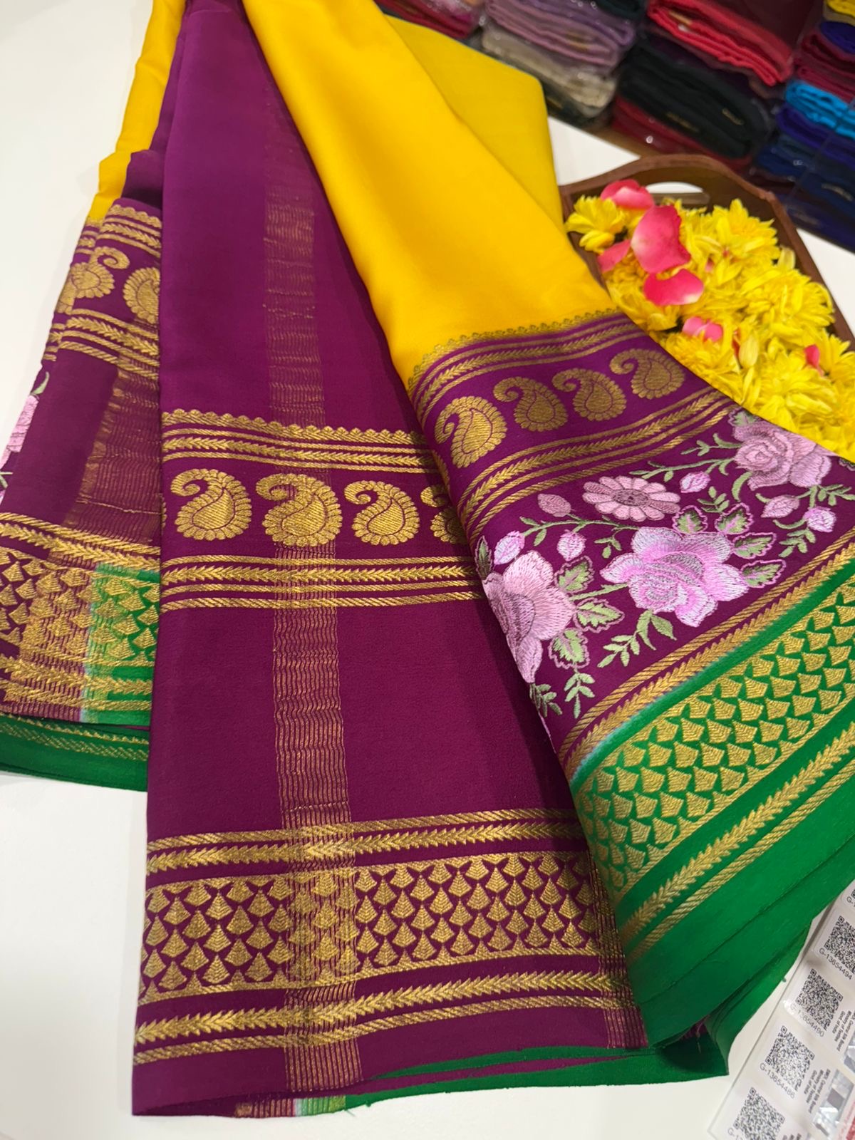 ❤️Embroidery Mysore silk sarees ❤️
❤️Traditional border with all 3D colors in embroidery pattern sarees ❤️
