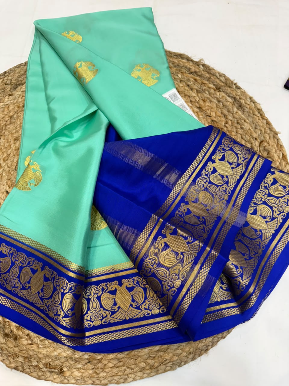 Mysore silk sarees contrast pattern