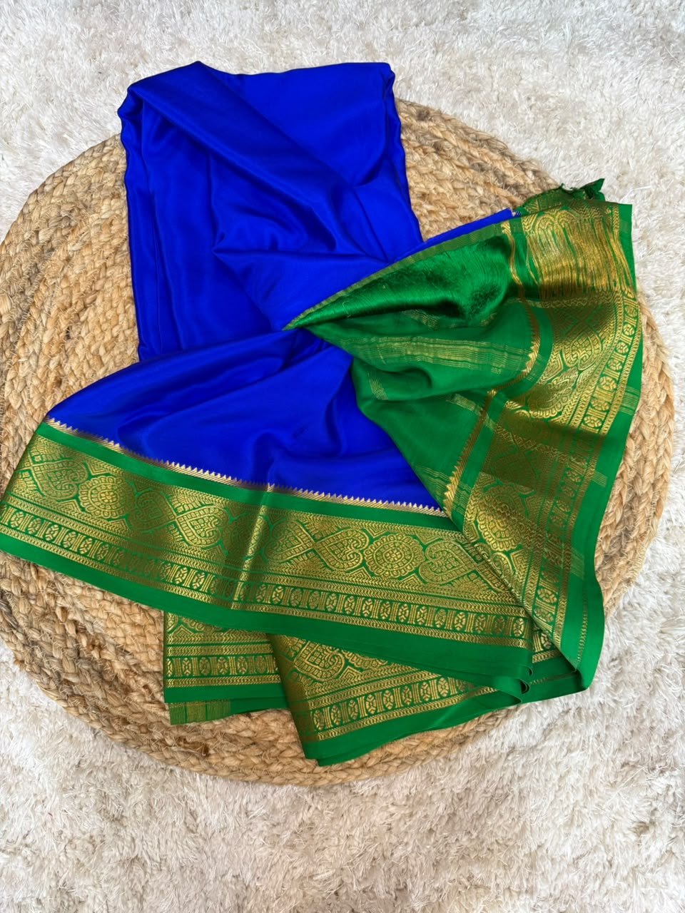 Mysore silk sarees contrast pattern