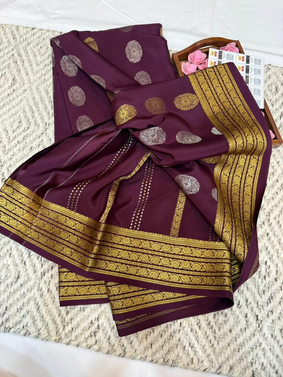 Mysore silk sarees Butta pattern