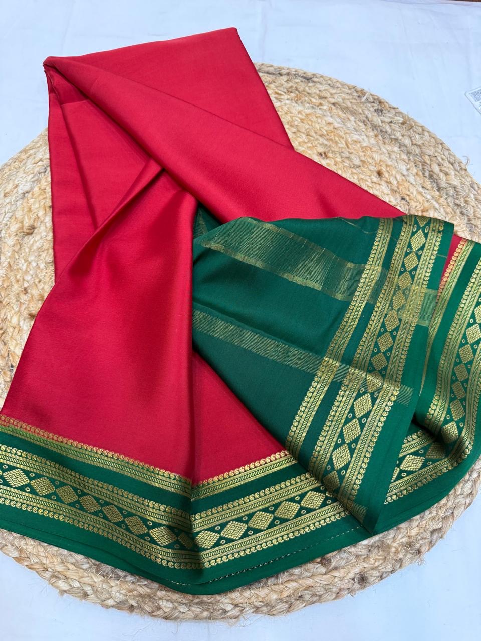 Mysore silk sarees contrast pattern