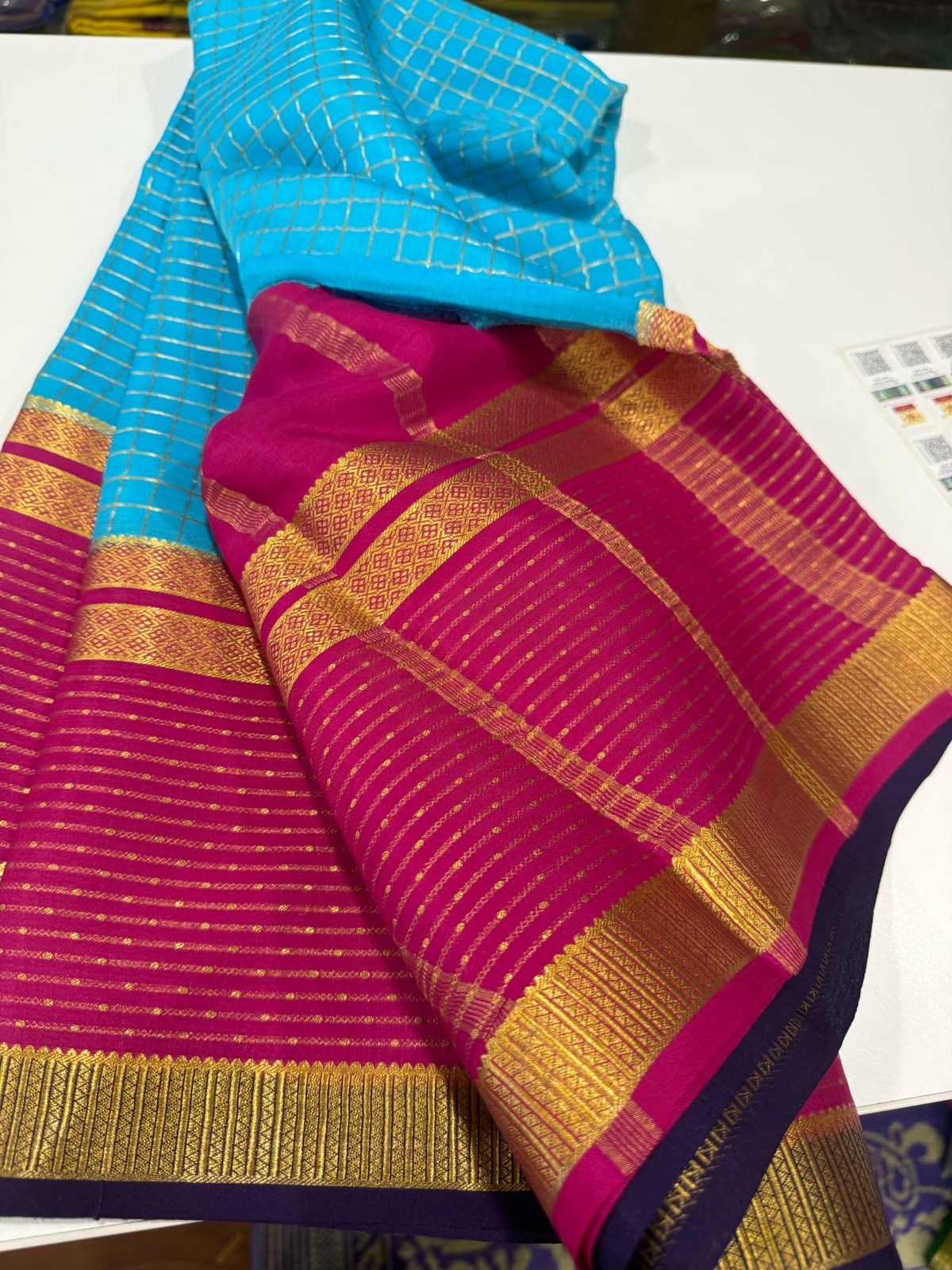 🧚🏻♀️ All exclusive checks pattern with motif n beautiful colour combinations🧚🏻♀️