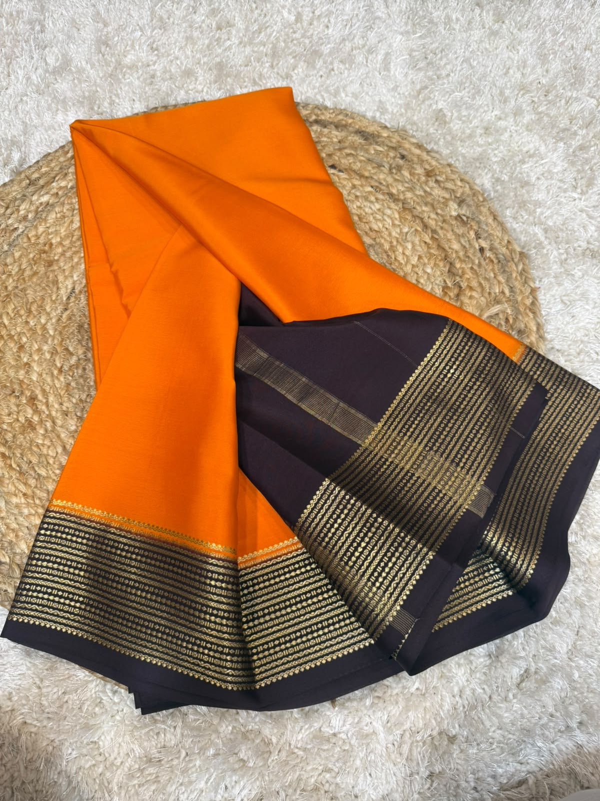 Mysore silk sarees contrast pattern