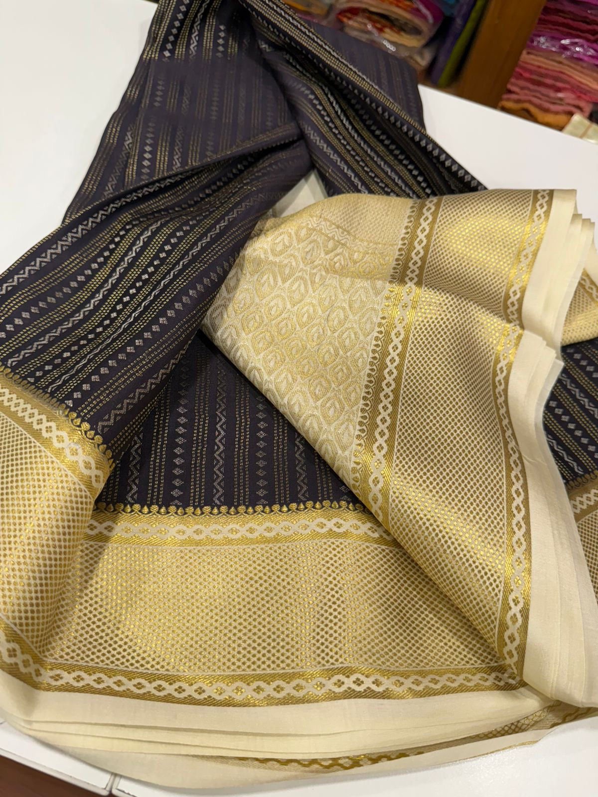 ๐All over saree zari consumption with beautiful color combination ๐