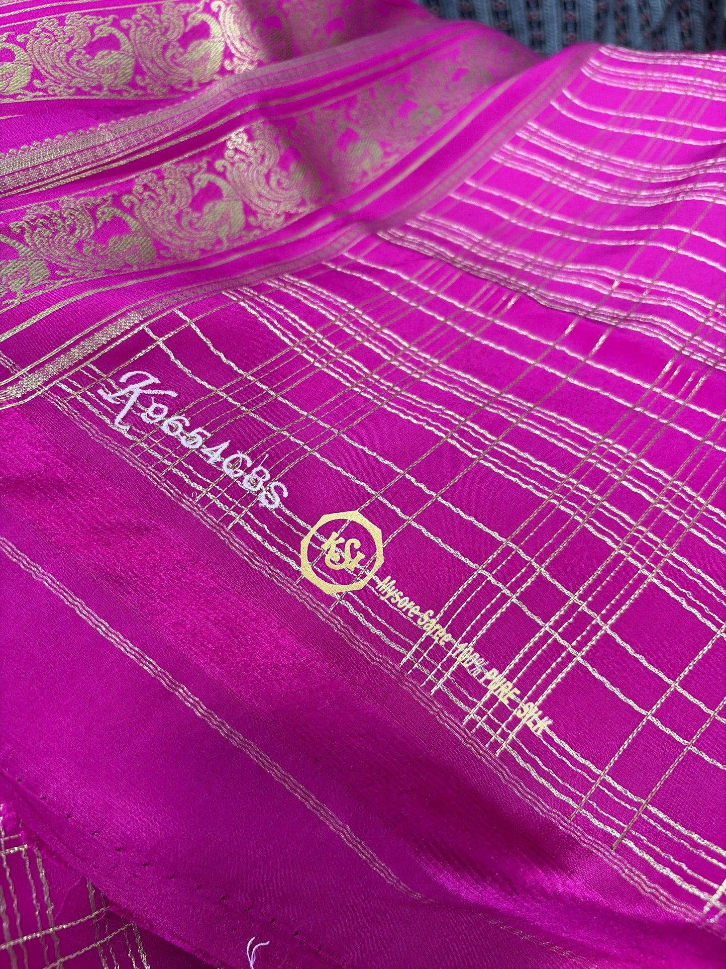 Pure Zari Multichecks