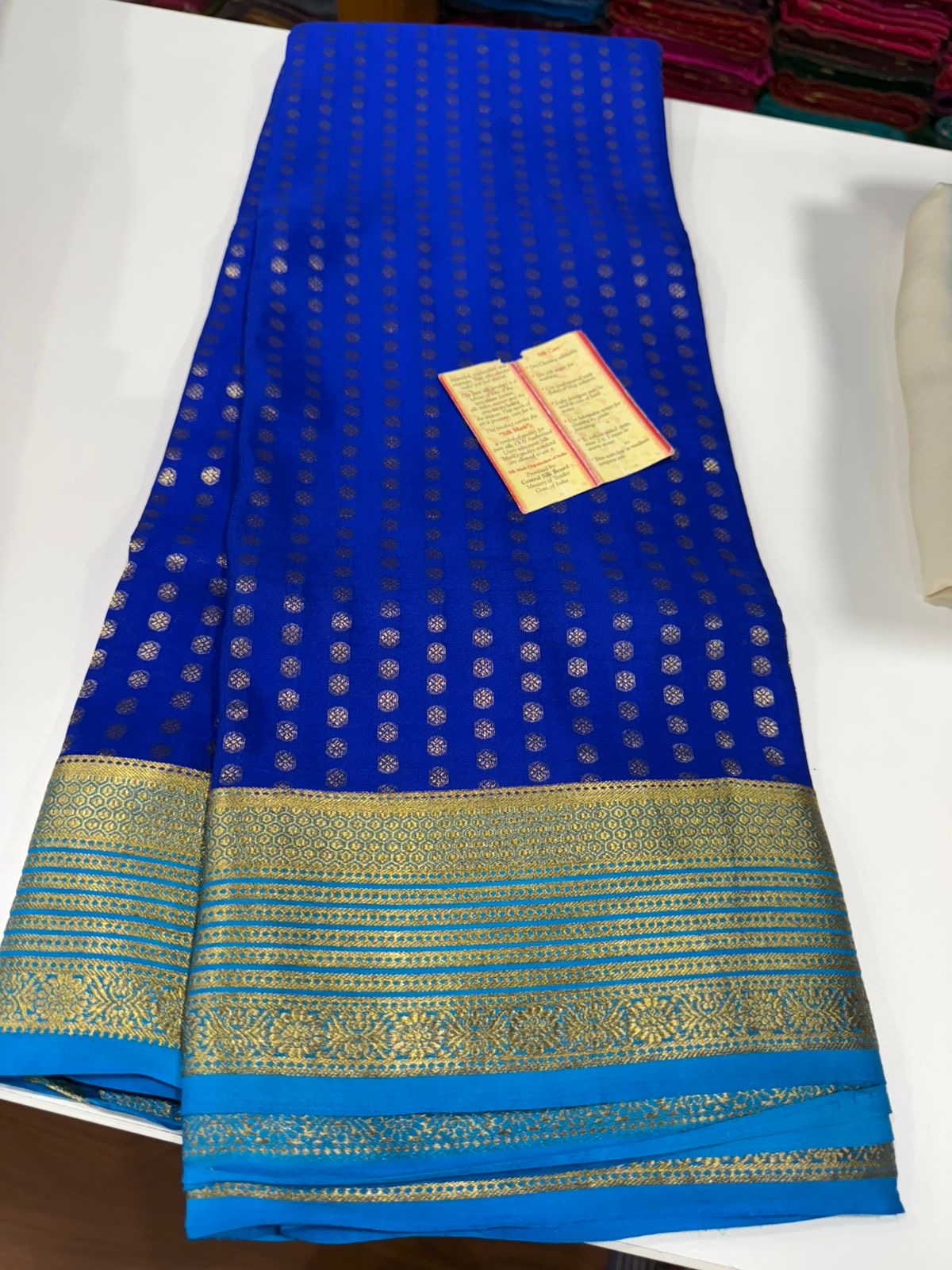 All over Zari consumption pattern with rich Pallu