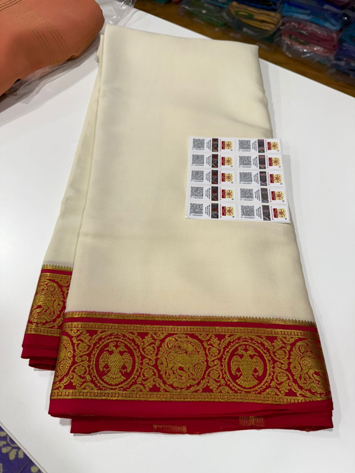 Mysore silk sarees contrast pattern