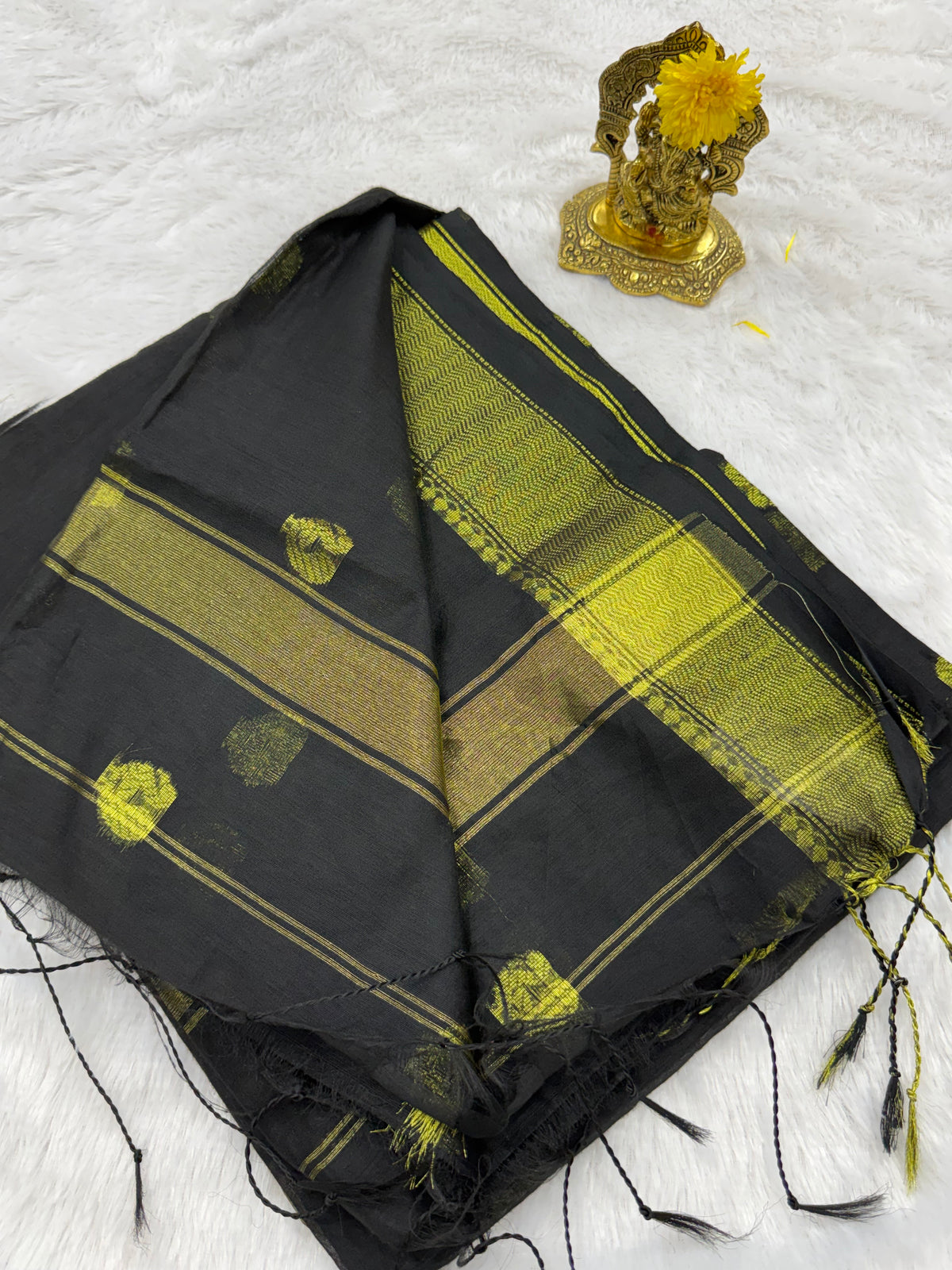 Peacock butta fancy saree