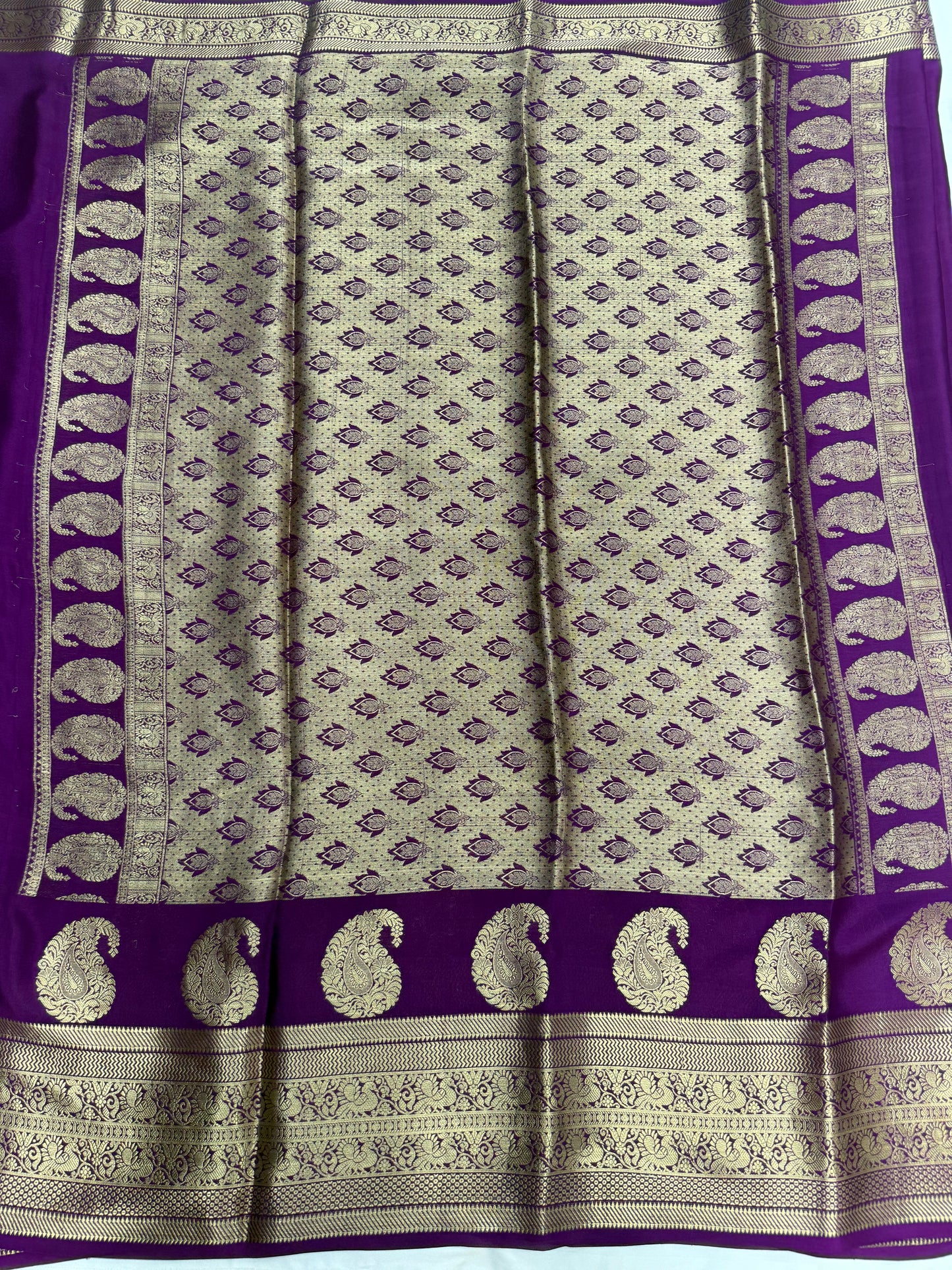 Mango motif peacock border with rich pallu