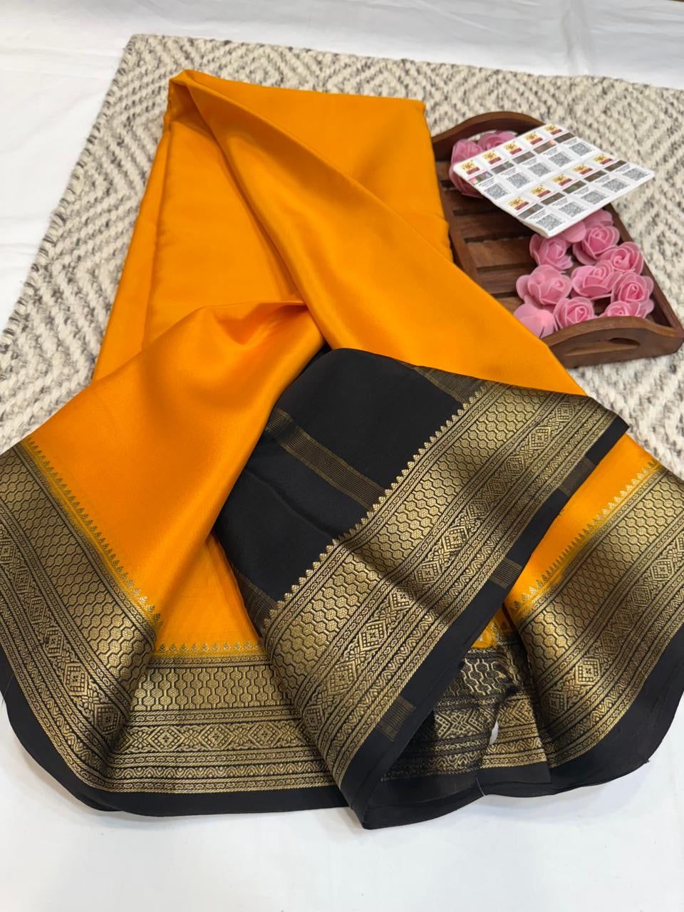 Mysore silk sarees contrast pattern