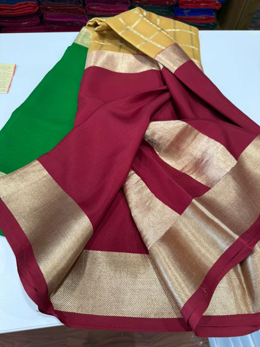 Traditional border with all exclusive pattern