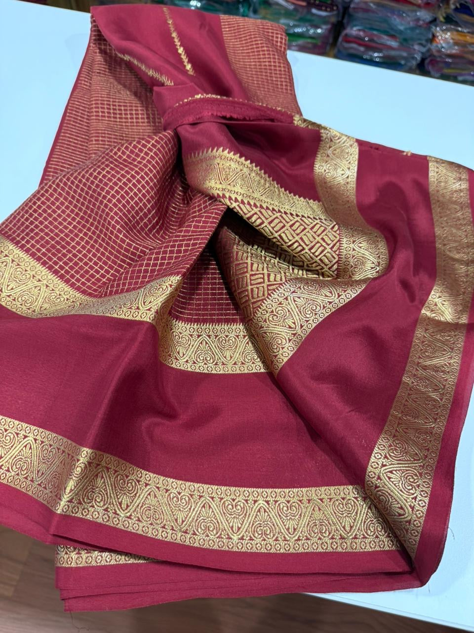 ❤️Exclusive border with motifs on the body