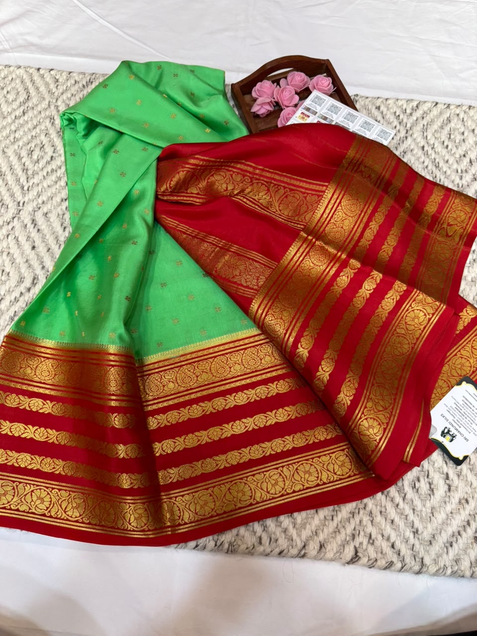 Mysore silk sarees contrast pattern