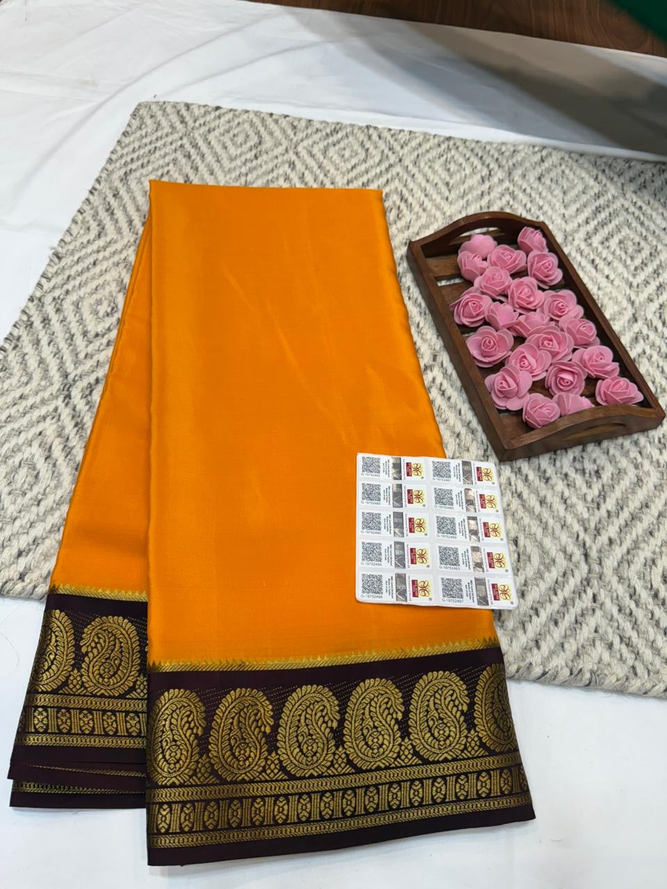 Mysore silk sarees contrast pattern