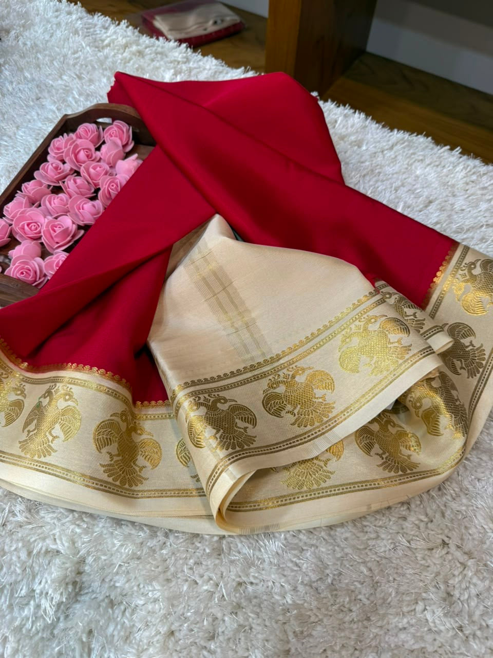 Mysore silk sarees contrast pattern