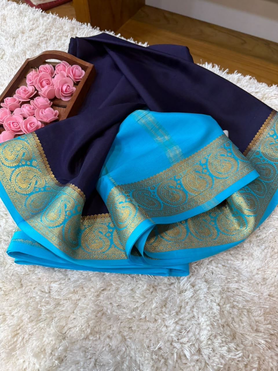 Mysore silk sarees contrast pattern