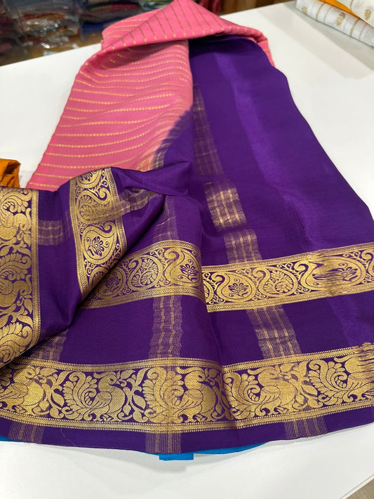 Traditional pattern with elegant border