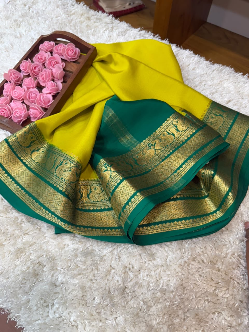 Mysore silk sarees contrast pattern