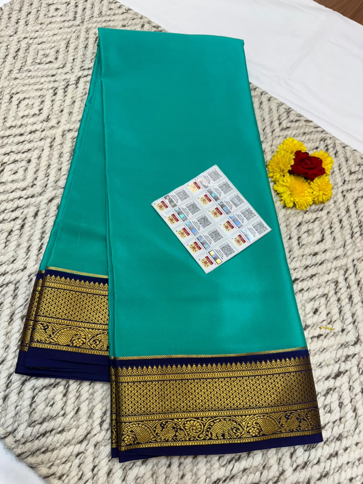 Mysore silk sarees contrast pattern