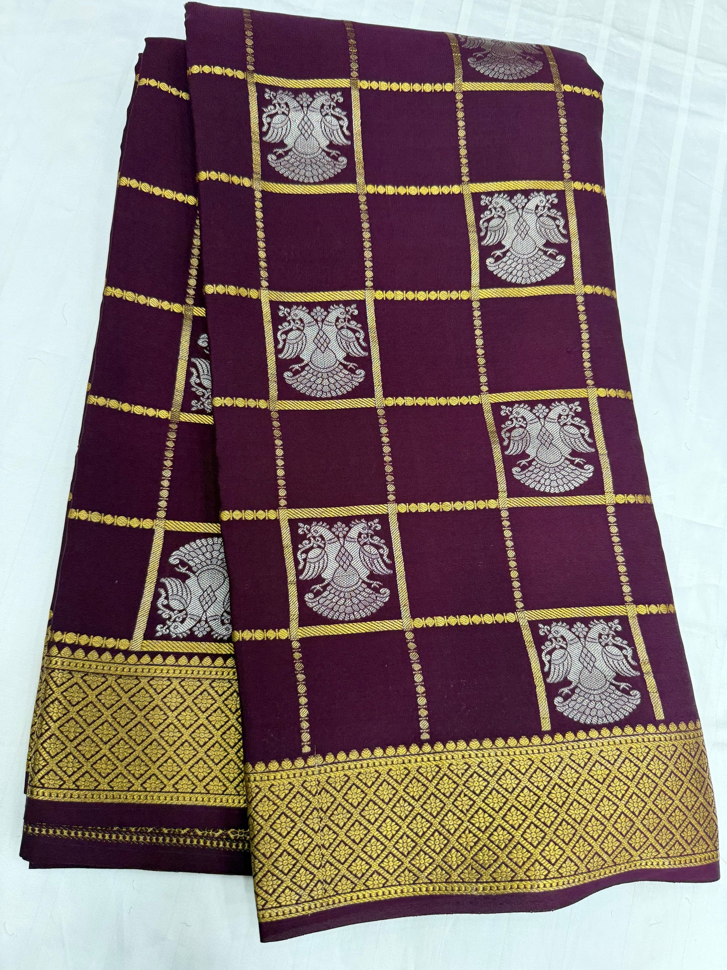 Gandaberunda motif checks