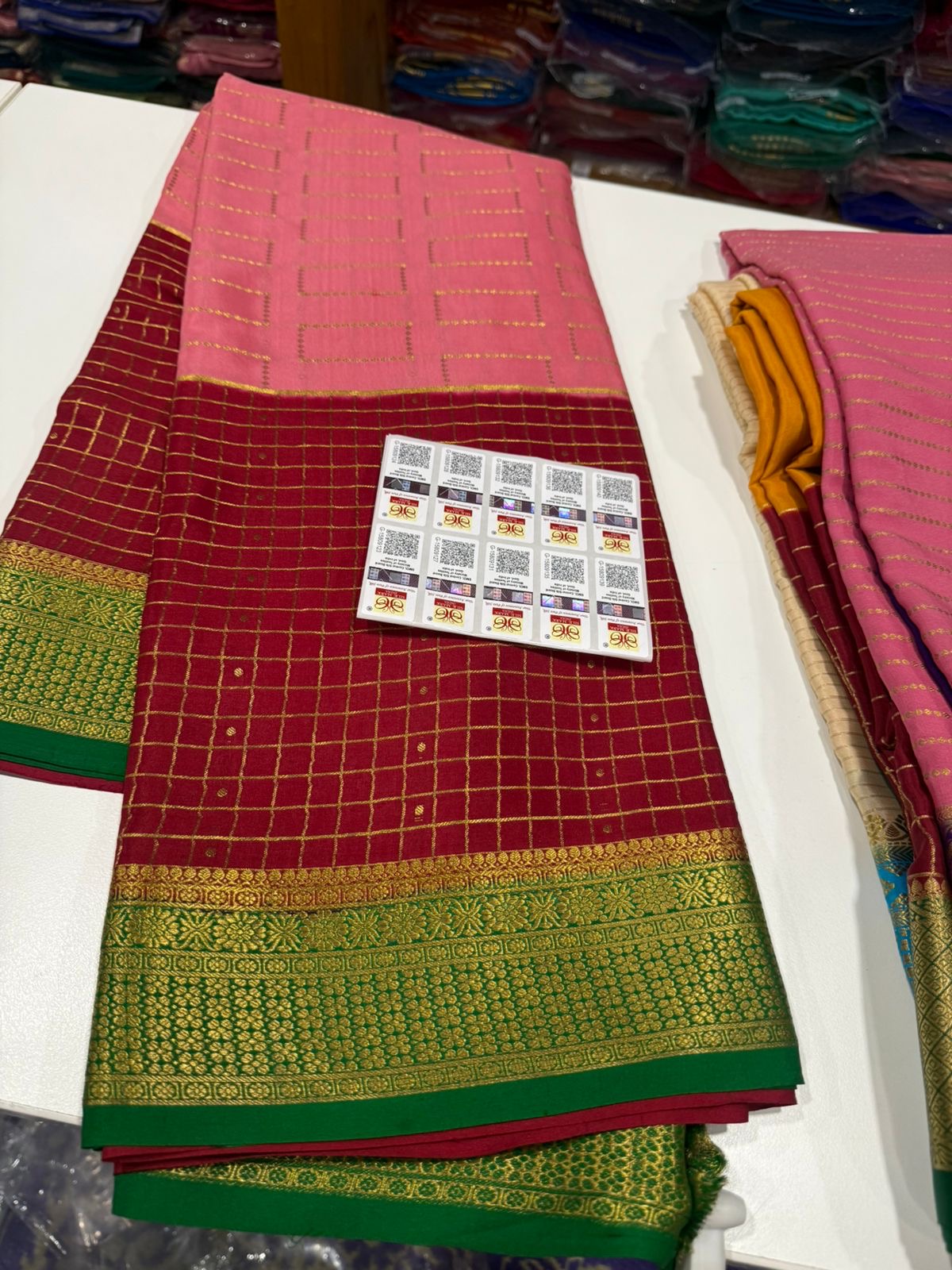 🧚🏻‍♀️ All exclusive pattern with beautiful colour 🧚🏻‍♀️