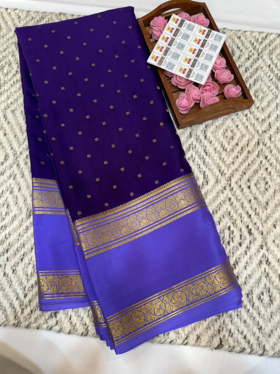 Mysore silk sarees contrast pattern