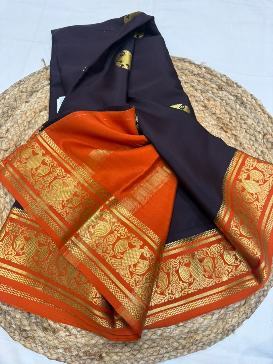 Mysore silk sarees contrast pattern