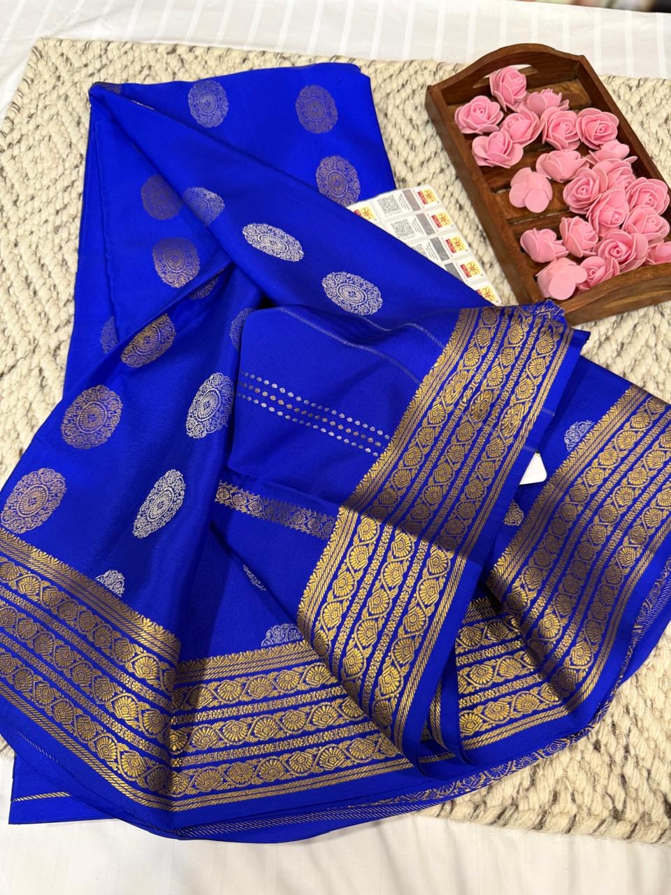 Mysore silk sarees Butta pattern