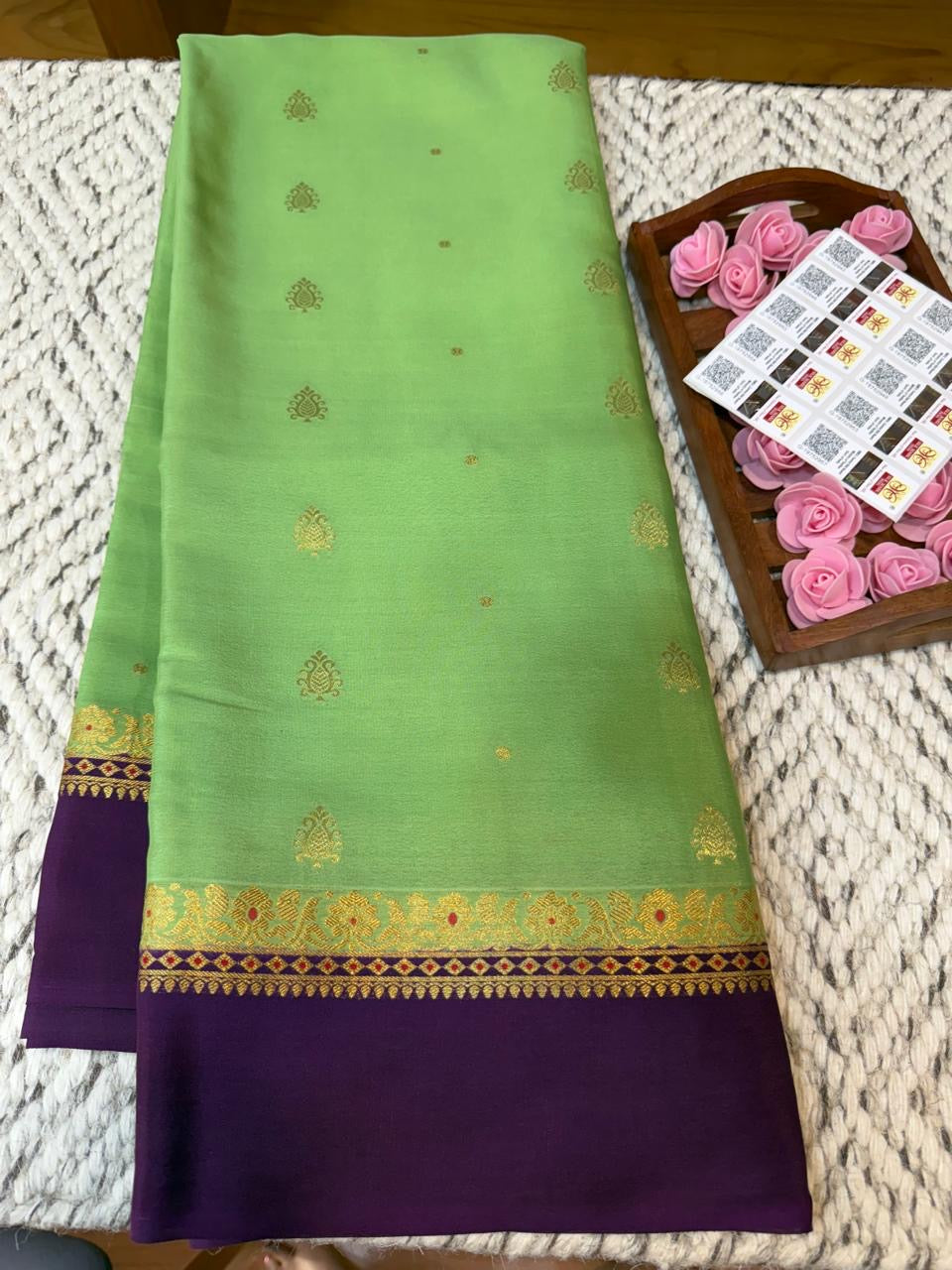Mysore silk sarees Butta pattern