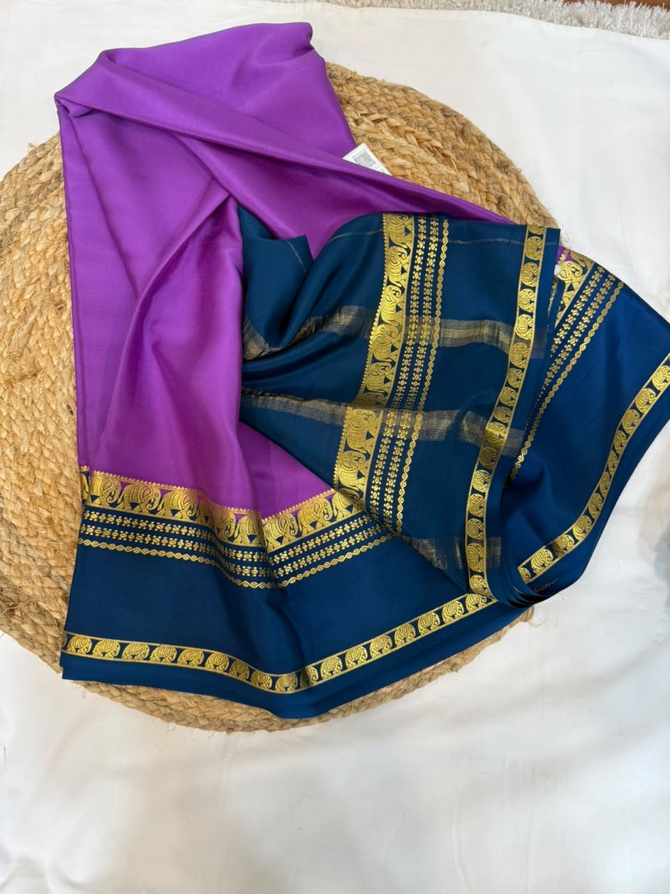 Mysore silk sarees contrast pattern
