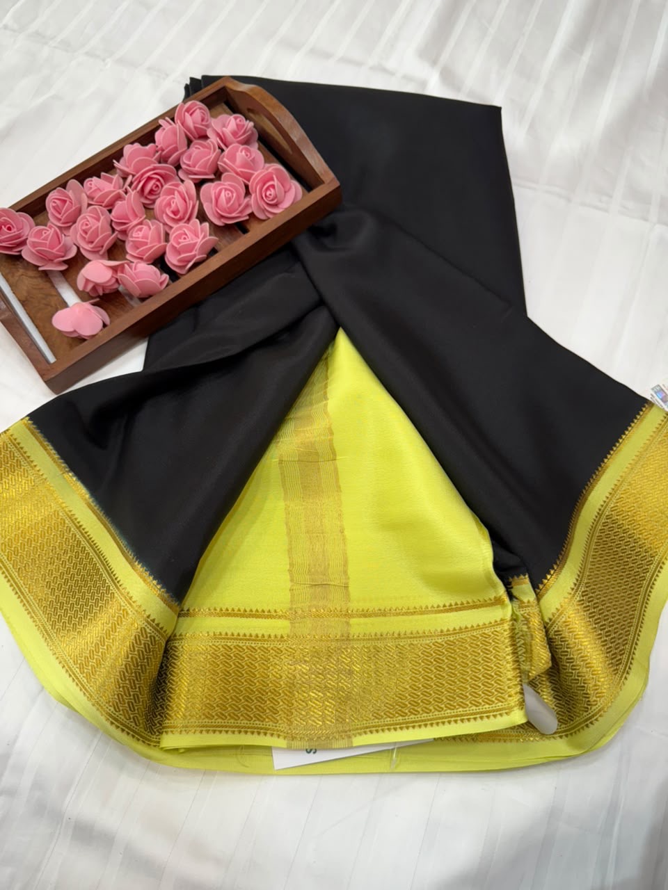 Mysore silk sarees contrast pattern