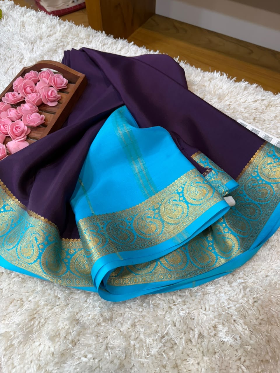 Mysore silk sarees contrast pattern