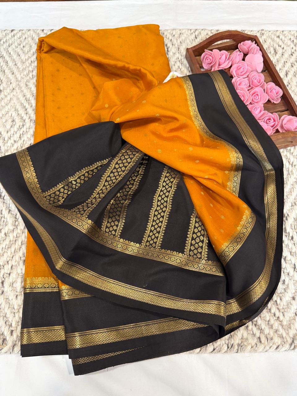 Mysore silk sarees contrast pattern