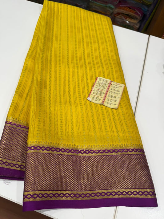 😍All over saree zari consumption with beautiful color combination 😍
