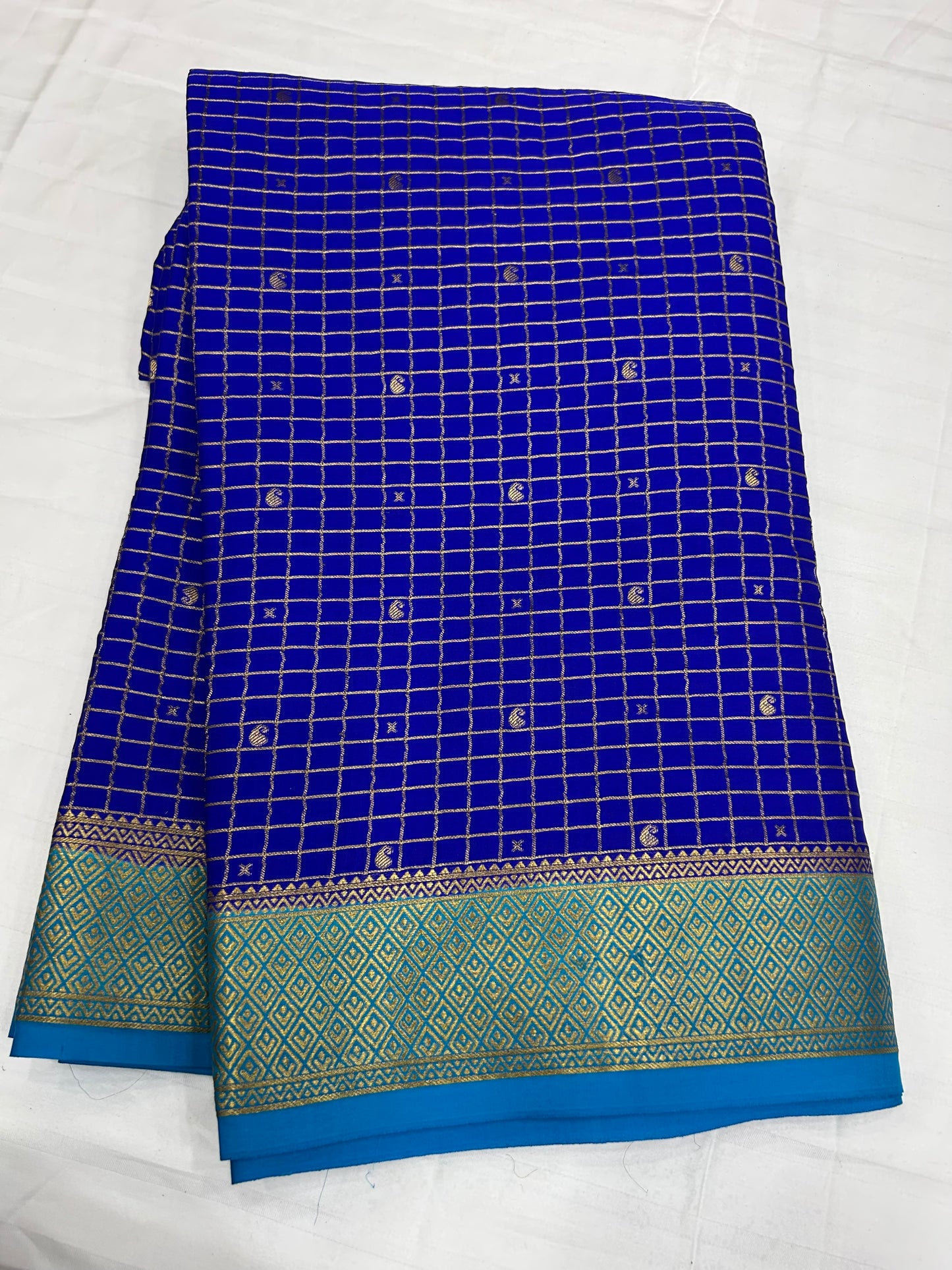 Contrast checks Mysore silk