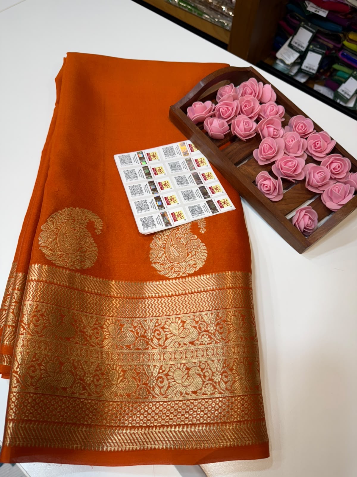 Mango motif peacock border with rich Pallu