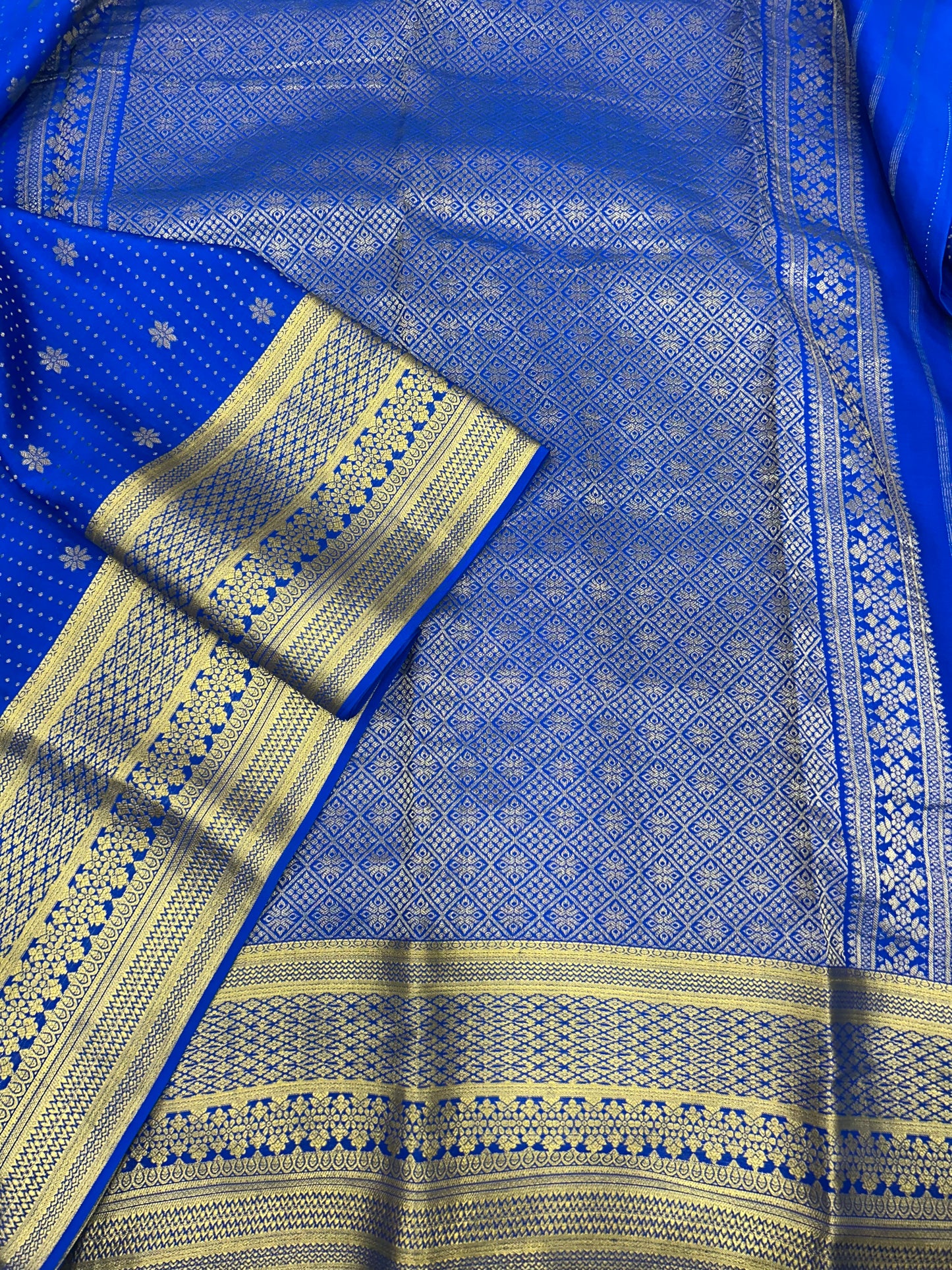 Mysore silk self