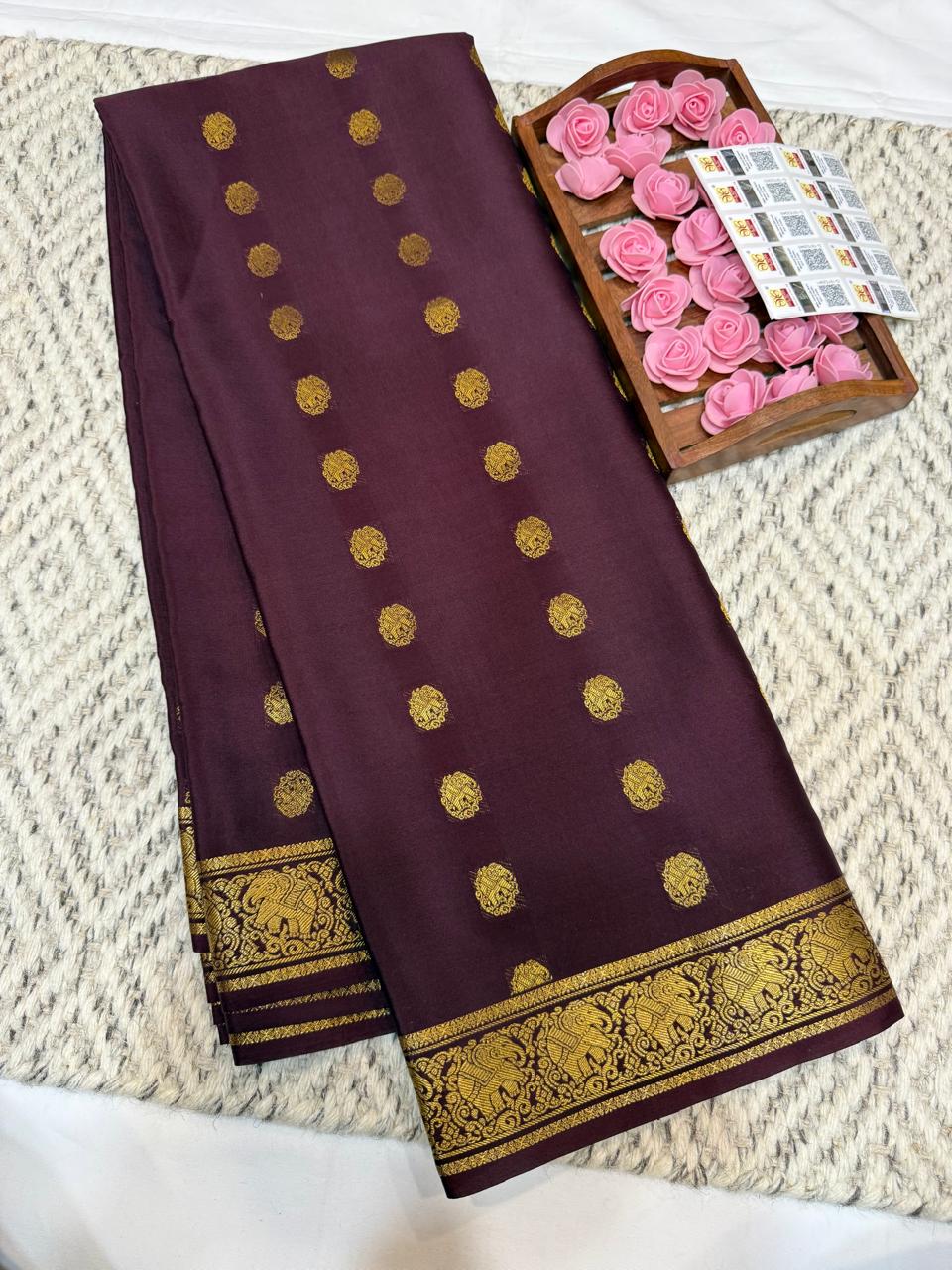 Mysore silk sarees Butta pattern