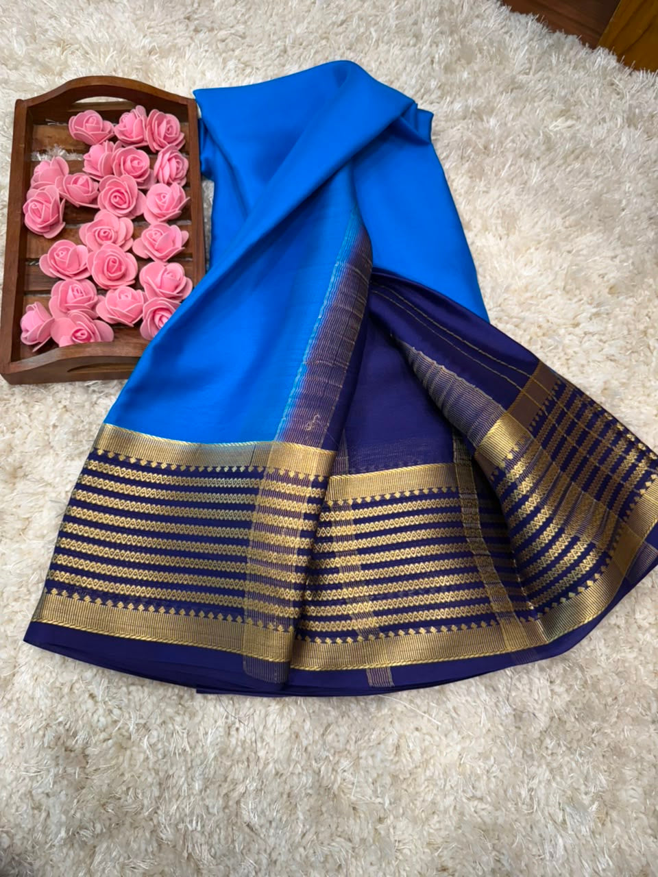 Mysore silk sarees light weight pattern