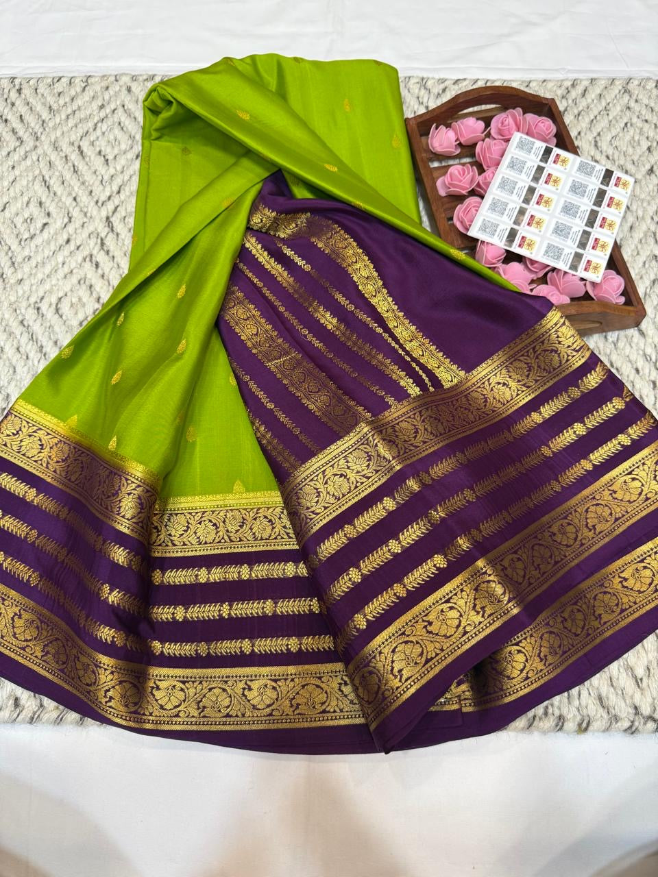 Mysore silk sarees Butta pattern