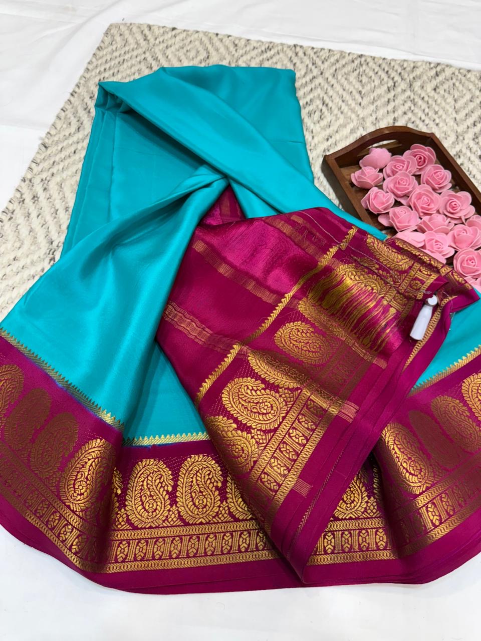 Mysore silk sarees contrast pattern