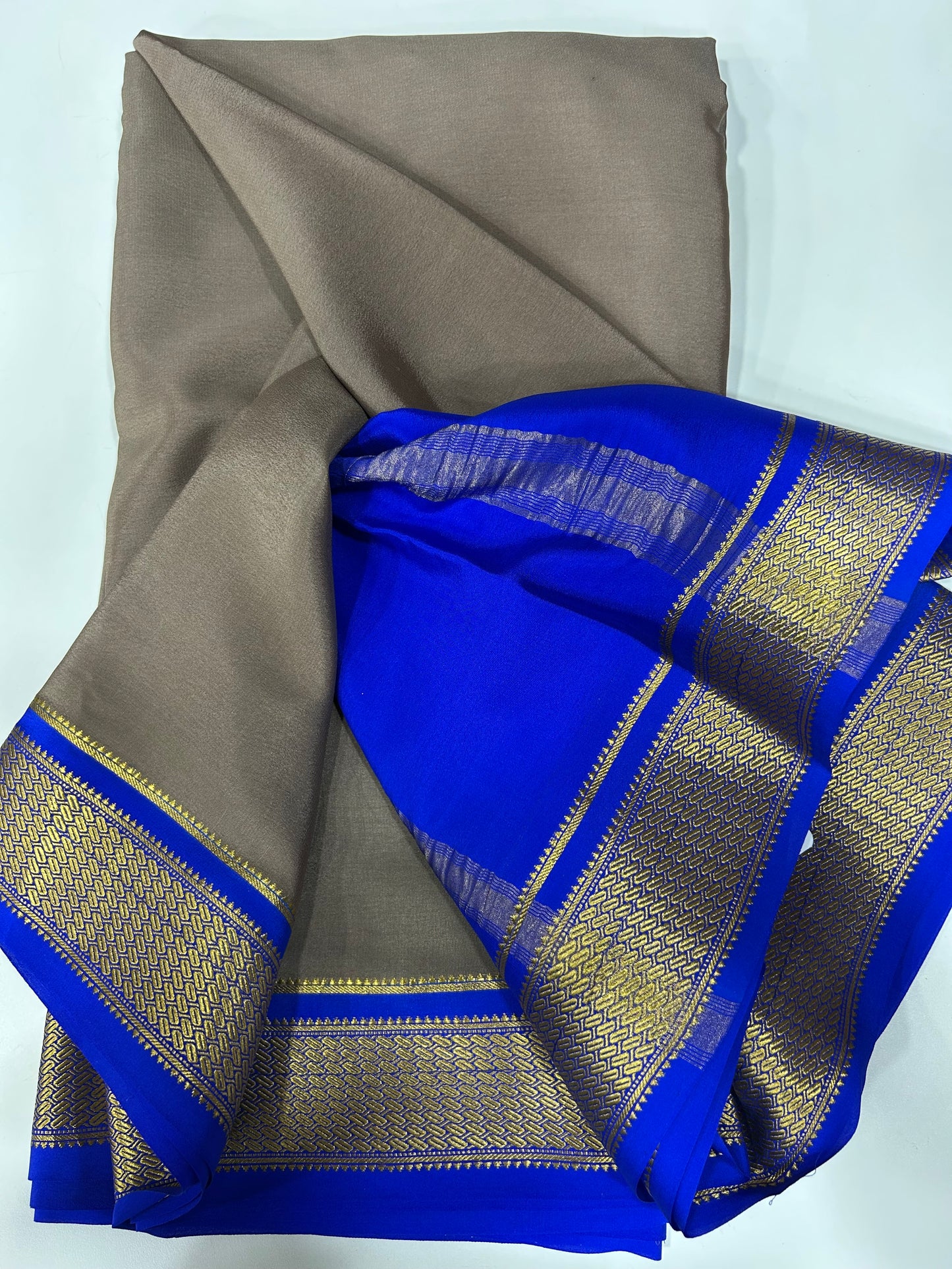 Contrast Mysore silk